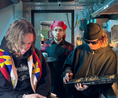 АНОРАК (Полная Версия) - НАВЕРНОЕ ПОЭТ, ЯКОРЪ, BSWEEDY